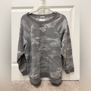 American Eagle Outfitters Gray Camo Crewneck Sweater